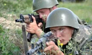 Криміналіст Євген Лауер порівняв українську армію та МВС з пацифістськими службами