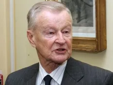 Бжезінський: Відповідальні за напад на літак повинні постати перед судом, а їх покровитель має заплатити за жертви