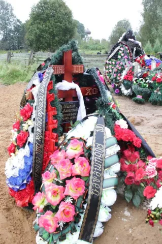 Російські ЗМІ пишуть про секретні похорони десантників у Пскові, які загинули на Донбасі  