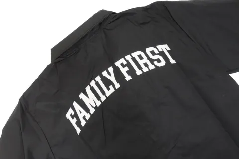 Одежда без пола: Iceberg совместно с Family First создал эксклюзивную коллекцию