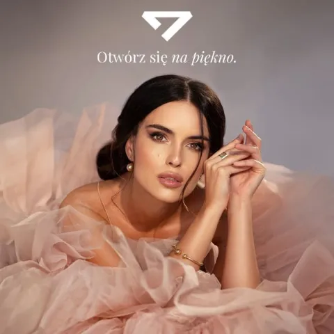 Obrączki ślubne z kamieniami: Dyskretny urok i symbolika