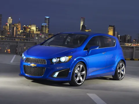 Интересная информация про покрышки для автомобиля Chevrolet Aveo: разновидности и преимущества