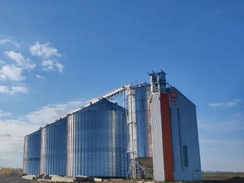 Шахтные зерносушилки для вашего бизнеса: купить от лидера отрасли KMZ Industries