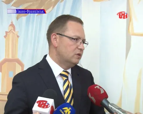 Професор Прикарпатського національного університету Іван Монолатій