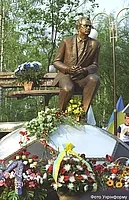 У Києві відкрито пам’ятник Валерію Лобановському