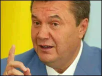 Янукович про українську мову до і після яєчного переляку
