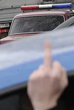 Сага про палець, який було показано Яценюку і який викликав праведний гнів Президента