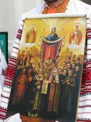 Патріоти у Лаврі на Неділю Всіх Святих Землі Української!
