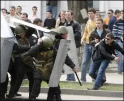 Непомірковано