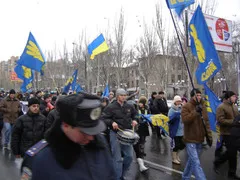 Марш протесту проти нелегальної міграції в Луганську