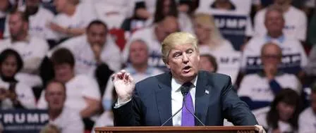 Дональд Трамп - президент США