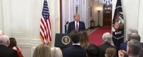 Дональд Трамп привітав голосування Сенату щодо імпічменту, де більшість підтримала його виправдання. 