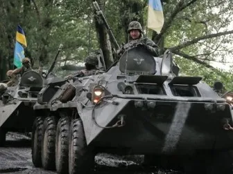 В Маріуполі укріплюють захисні споруди та готуються до оборони міста