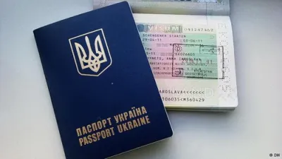 За рік Євросоюз скасує візи для українців. Якщо боротися з корупцією