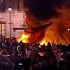 У Лондоні і ще декількох містах Великобританії тривають масові безлади, підпали і пограбування