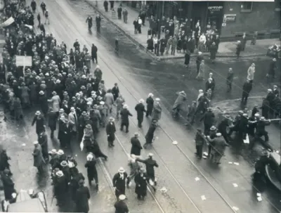 Сутичка українців з комуністами в Чикаго 17 грудня 1933 року