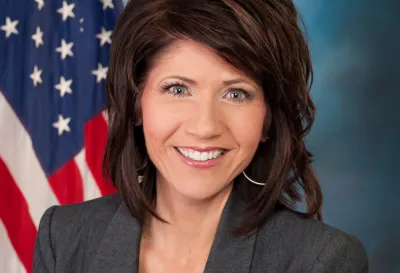 Крісті Лінн Ноем (Kristi Lynn Noem, 1971 р.н.) 