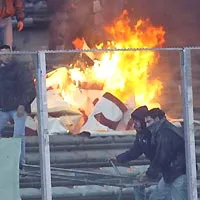 Фейєноорд vs Аякс. Масові безпорядки в Роттердамі