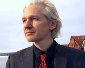 Bank of America намагався знищити Wikileaks