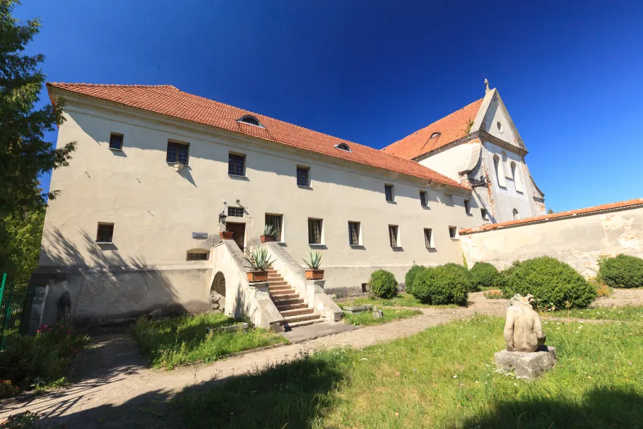 монастир капуцинів в олесько